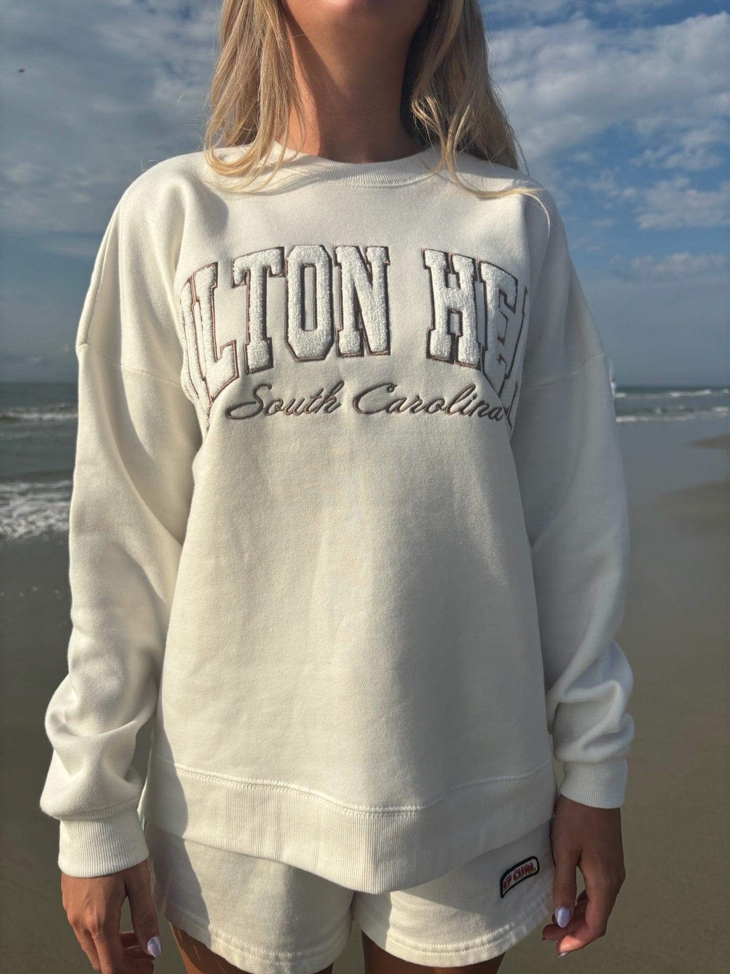 Hilton Head Embroidered Crewneck Ivory