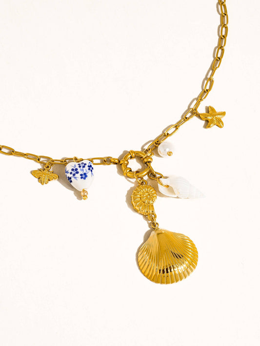 Briar Charm Necklace