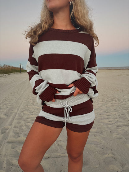 Off Duty Stripe Short